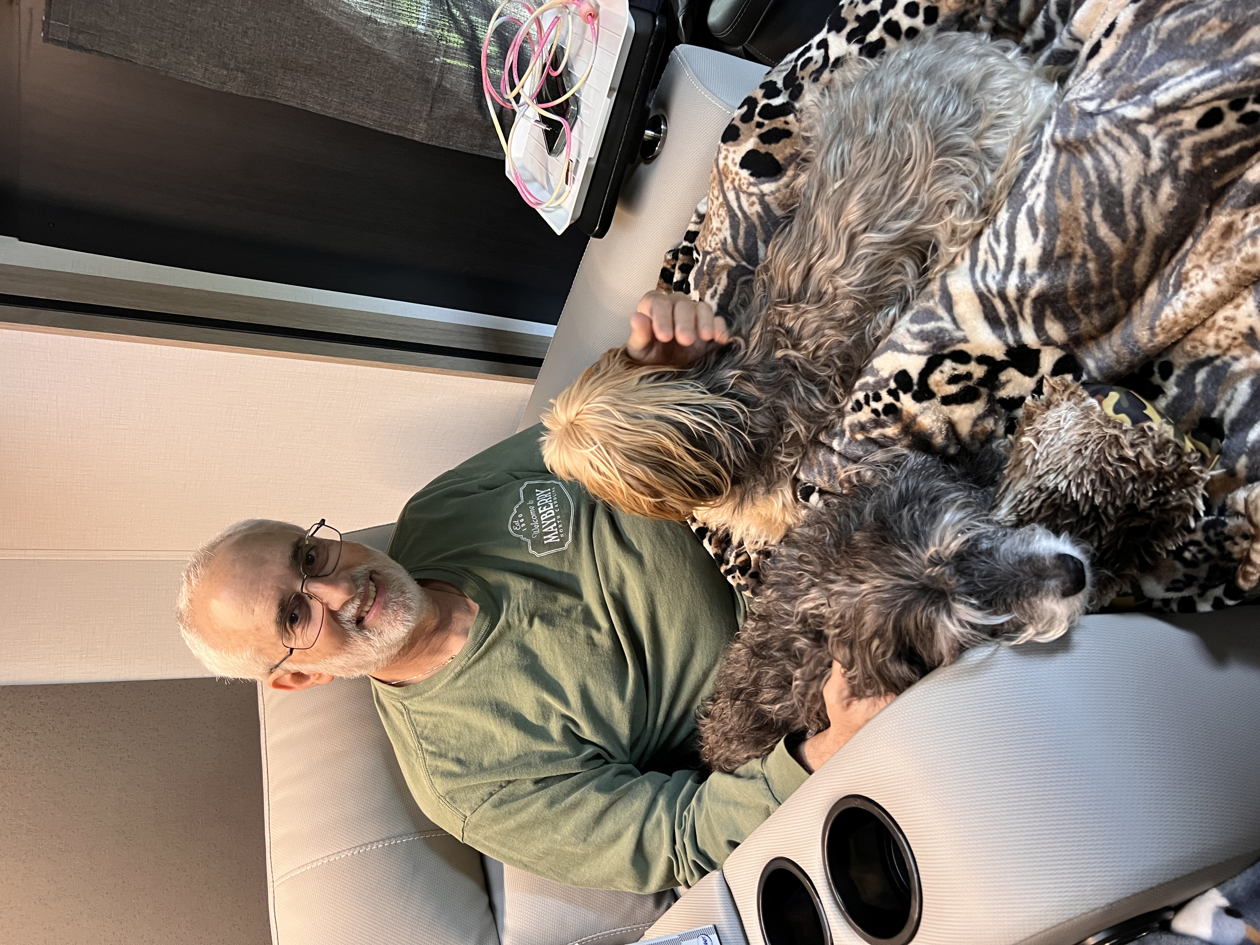 ./2025/04 - Virginia Creeper/IMG_0149.jpg